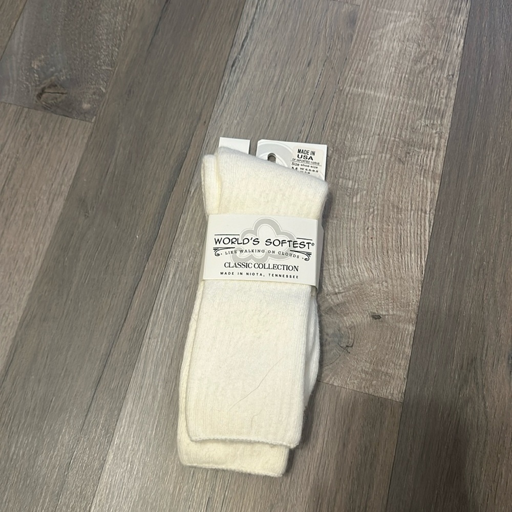 Cloud crew socks